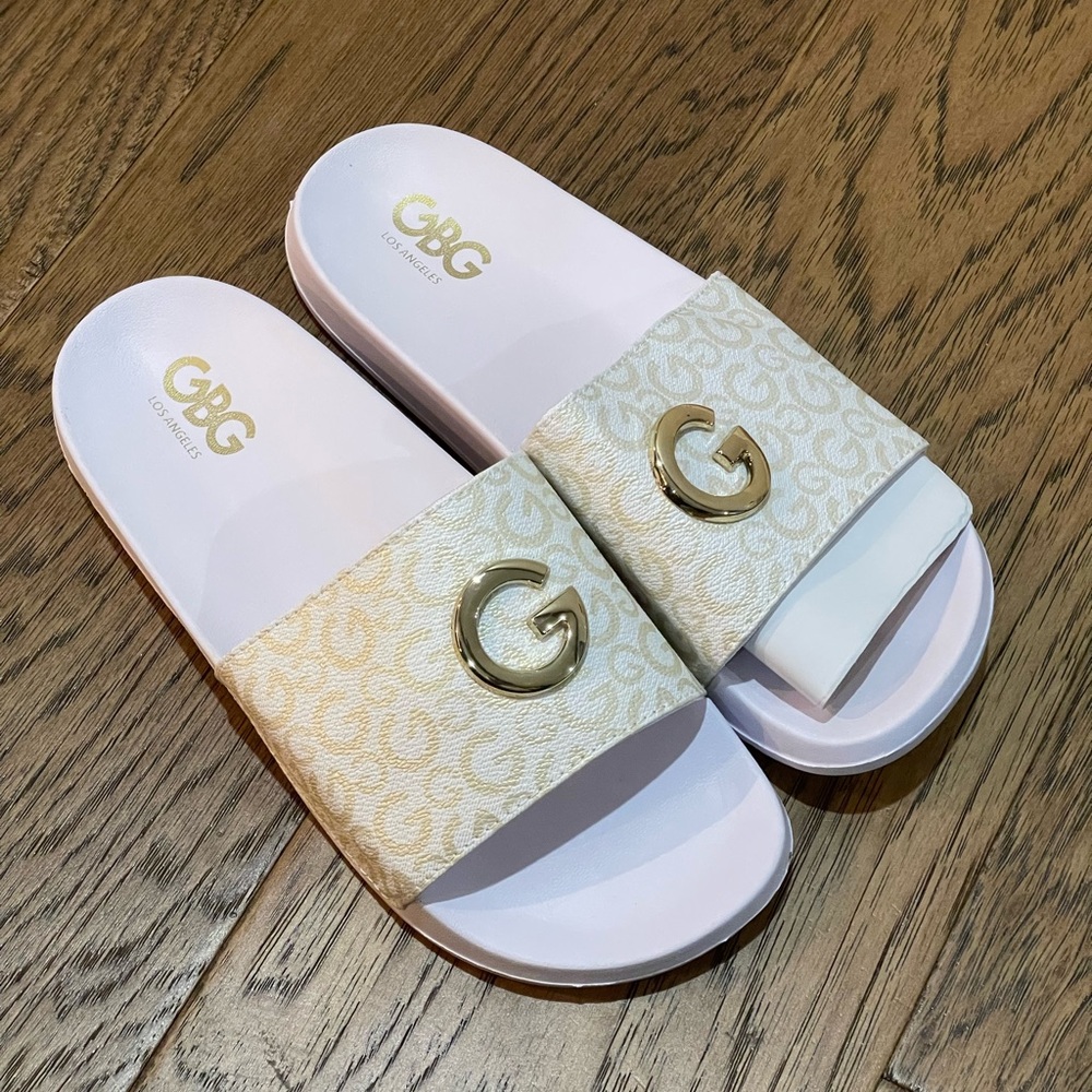 GBG Guess Sandals